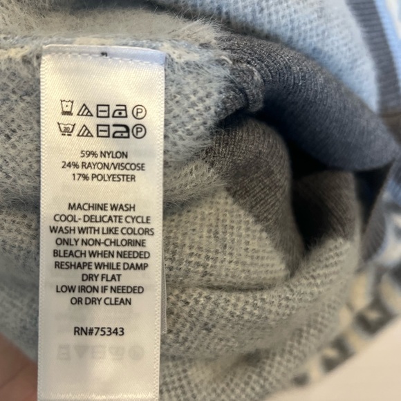 Cupcakes and Cashmere button up cardigan powder blue - XS - Picture 3 of 6